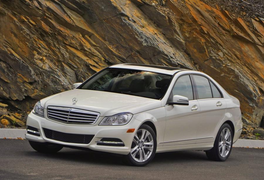  Mercedes-Benz C300 4Matic 2012 года  (фото 9 из 9)